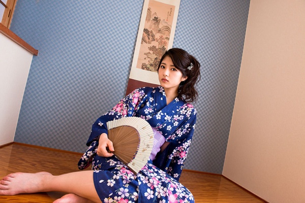 生足画像倉庫 正義の味方