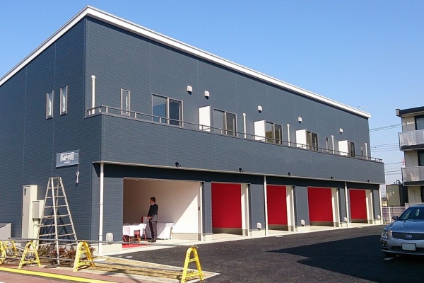 賃貸ガレージハウス 夢へ近づくガレージライフの入口