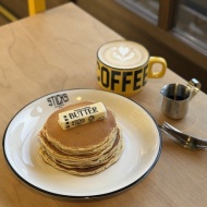 【祇園四条】思わず見惚れる美タワー✨「Sticks Coffee」の絶品バターパンケーキ