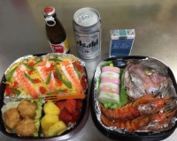 ダンカン、次男・虎太郎くんの20歳を“手作り鯛弁当”で祝う「愛情たっぷり」「泣けました」の声