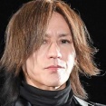 SUGIZO「戦争反対」のメッセージ「一握りの指導者のためにほとんどの人間が犠牲となっている。狂っている…殺すより人を救う道を」