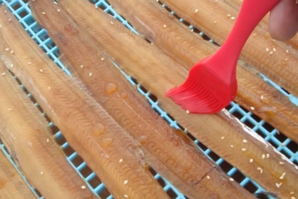 門川かね七 干物の作り方