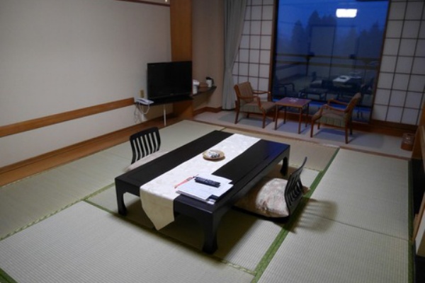 うひひの日 温泉宿泊レポ フォレストリゾート 森のせせらぎ 箱根