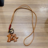 『革のネックレス』の画像