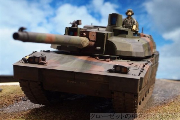 タミヤ 1/35 ルクレール シリーズ2 完成品 模型 戦車 プラモデル