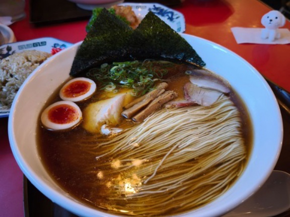 【画像】ラーメン食べてきたよ～！！！
