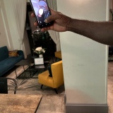 海外宿で充電コードが消えた末に。