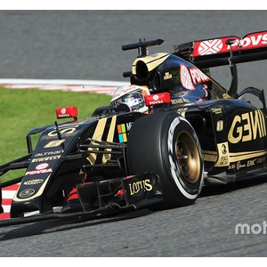 ロマン・グロージャン（ロータス）： 2012年F1レーシングスーツ写真