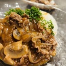 ハヤシライスと海老のカクテルサラダとヴィシソワーズ☆