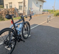 軽量ホイールでは進まない？ その違和感の謎を考えてみた