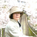 妻を知ることは私を知ること ～男の一人介護・意味性認知症の妻と歩む～