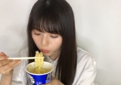 【齋藤飛鳥】髪の毛がｗｗｗのぎおびキャプチャ画像がコチラｗｗｗ【乃木坂46】