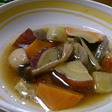 『秋の食材を使って～筑前煮ときのこの味噌汁』の画像