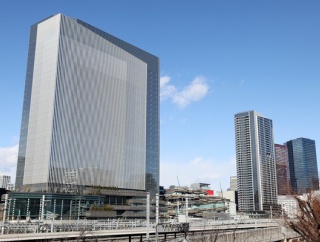 地上31階オフィス「THE LINKPILLAR 2」と隈研吾氏デザイン「MoN Takanawa」と地上44階賃貸タワマン「高輪ゲートウェイシティ レジデンス」の建設状況（2026.1.25）