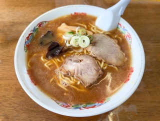 旭川ラーメン 中富良野町【ゑびす屋】正油篇