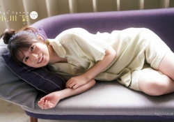 【朗報】少年誌表紙の小川彩、マジで最高なビジュアルを更新してしまうwww