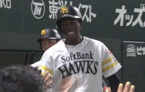【ソフトバンク対中日オープン戦】ソフトバンク・イヒネ、中日・根尾からオープン戦第1号2ランホームラン！！！！！！！！！！！！！！！