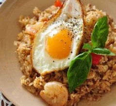 白いごはんに混ぜるだけ！炒めないナシゴレン風混ぜごはんのレシピと昨日と一昨日の晩ごはん