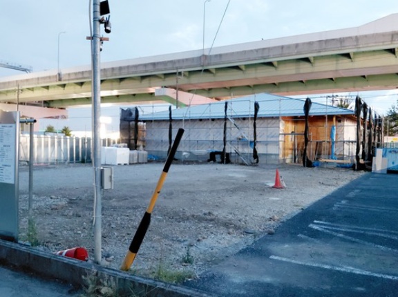 やはり2店舗！マルサ水産と飛騨牛焼肉丸明の建物が出現（小牧市下小針天神）