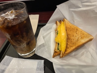 きょうは港区のカフェベローチェへ
