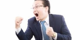 「通勤が遠くても仲の良い同僚たち」と「通勤時間1時間の新職場」、「家から近くても出世が難しい仕事」、どれがいい？