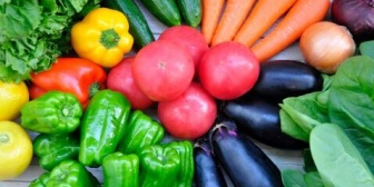 【メシマズ】野菜が全く火が通っていない…俺はキリギリス？