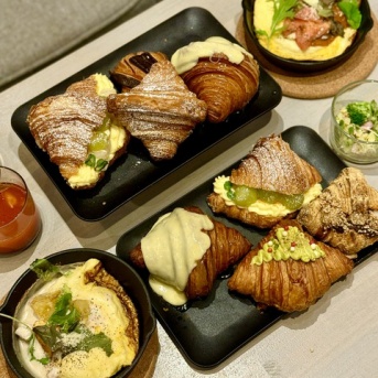 【上本町】11月からのクロワッサン食べ放題ランチ　～and 上本町店