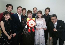 【衝撃】やっぱ生ちゃん美しいわ。写真の中で1人だけ輝いてるｗｗｗｗ【生田絵梨花】