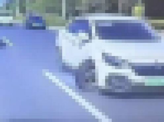【悲報】ありえない故障の動画が続出してる中国製EV、今度は走行中にタイヤがいきなり直角になるｗｗｗｗｗｗｗｗｗ