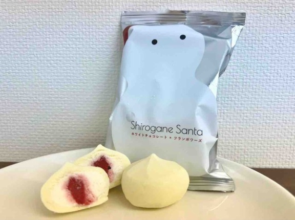 新潟駅『CoCoLo新潟 2F EAST SIDE』にオープンした『SNOW SENKA（スノーセンカ）』で『生白銀サンタ』買って食べてみた。