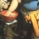 これが人間の本性なのか・・・。ハロウィンで人が見ていないと全部飴を取っていく大人。海外の反応