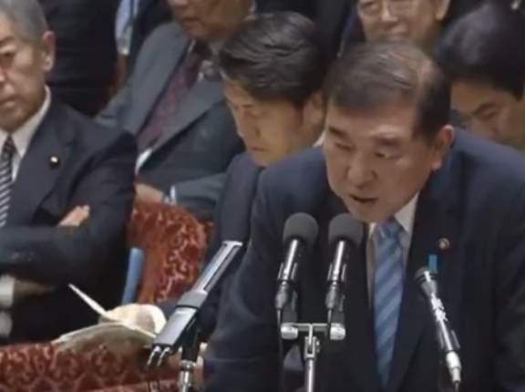 NHK「ほいよ。これ、最新政党支持率」　