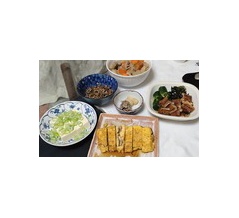 晩御飯：う巻き、うざく、煮物、冷奴、残り物ズ