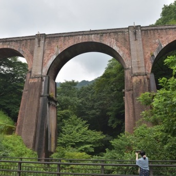 【群馬・長野夫婦旅行⑥】重要文化財「碓氷峠のめがね橋」♬美しいレンガ造りの名橋を散策！