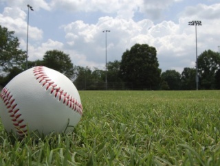 デッドボールを受け バットで殴る それは流石にあかんやろ