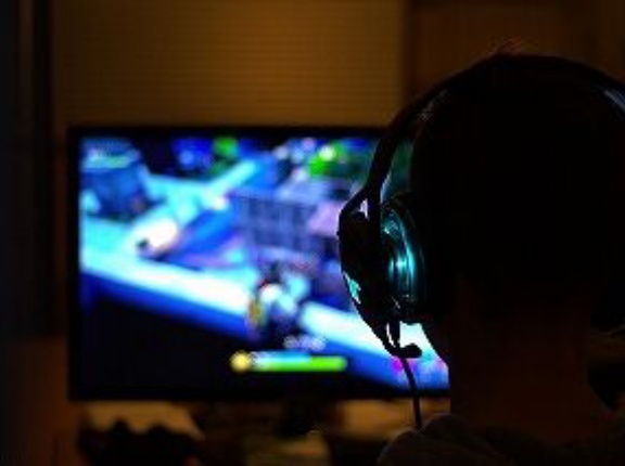 歳を重ねる毎に漫画が読めなくなりアニメが見れなくなりゲームが出来なくなる現象