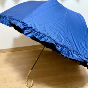Amazon限定2270円のフリル日傘がコスパ最強な件