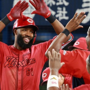 【超激レア】広島カープ　石井琢朗　プロコレユニフォーム　L 最終値下げ】広島東洋 カープ 石井琢朗 グッズ レプリカ