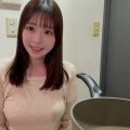 【動画時間02:35】【ノーブラ】後ろから揉まれながら料理する女子大生【マッサージ】