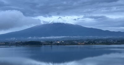 【秀峰閣 湖月 宿泊レポ】夕食・朝食レビュー｜部屋食×富士山絶景の贅沢温泉旅