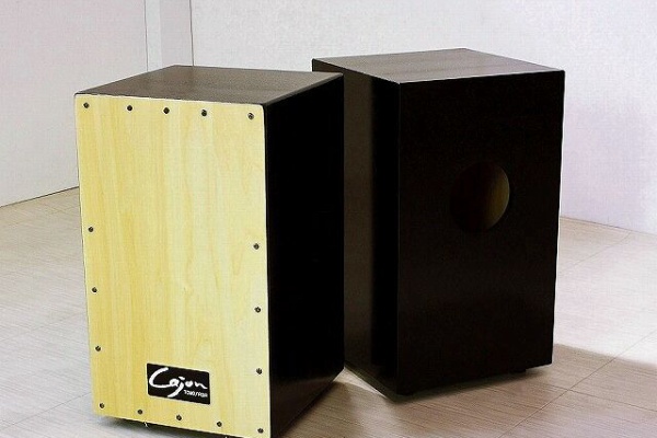 カホン ～cajon～」 の TOMOZAWA