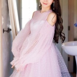 『[bis_web] 【東村芽依、大谷映美里…】5人のアイドルたちが出合った、運命のピンクアイテム【イコラブ、みりにゃ】』の画像