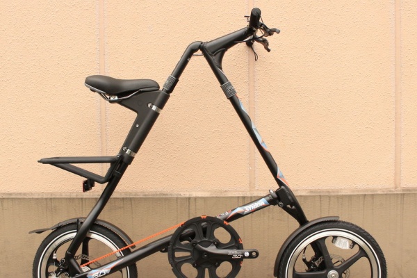 最終値下げ！ 美品 STRiDA MULTICAM ALPINE 使用1ヶ月未満 STRiDA(ストライダ) 2020年モデル|サイクルショップカンザキ吹田