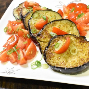 こってりした味わい♪焼き米茄子のサラダ