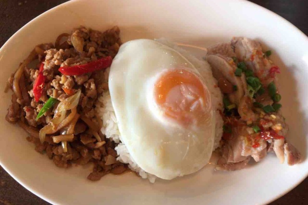 趣味の為に生きて行く 六本木 タイ料理