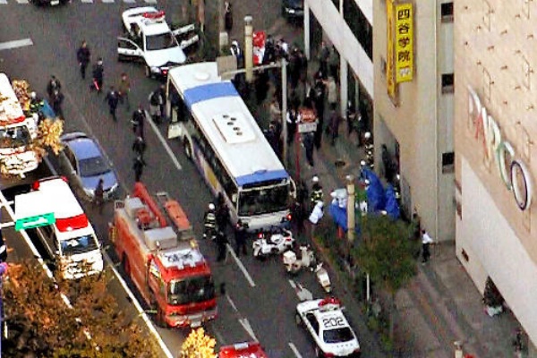 日本で起きたバスジャック事件 1 2 バス 高速バス情報館 高速バス情報館