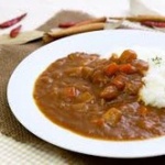 ８割が『カレーをかき混ぜて食べるのはNG』