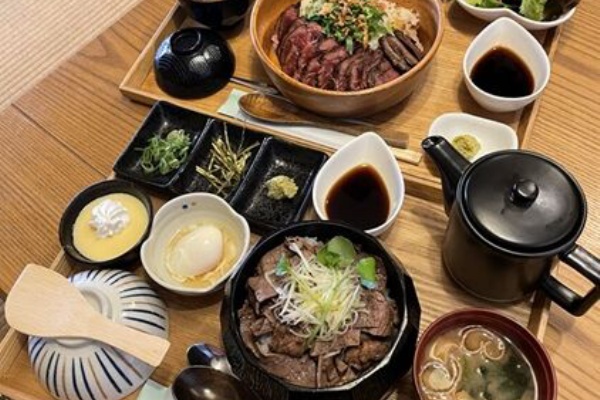 あっちこっちここページ あっちこっち ここdeランチ