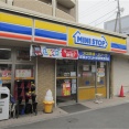 セブンが2万1748店でトップ、次いでファミマの1万6455店…コンビニ店舗数の現状(最新)