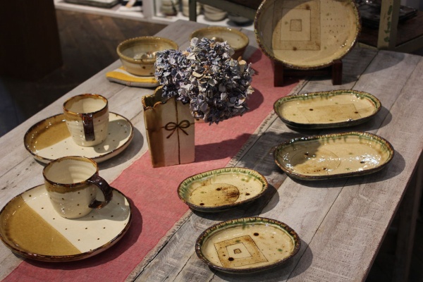 うつわ屋Living&Tableware NEWS - 滝沢三奈子